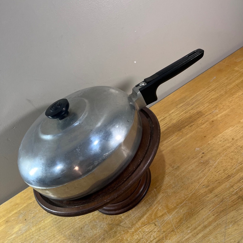 Magnalite GHC Skillet 10 Inch Silver Vtg Cast Aluminum Frying Pan USA
